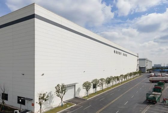 ইস্পাত কাঠামোর নির্মাণে চূড়ান্ত সমাধান: প্রিফেব্রিকেটেড ওয়ার্কশপ বিল্ডিং